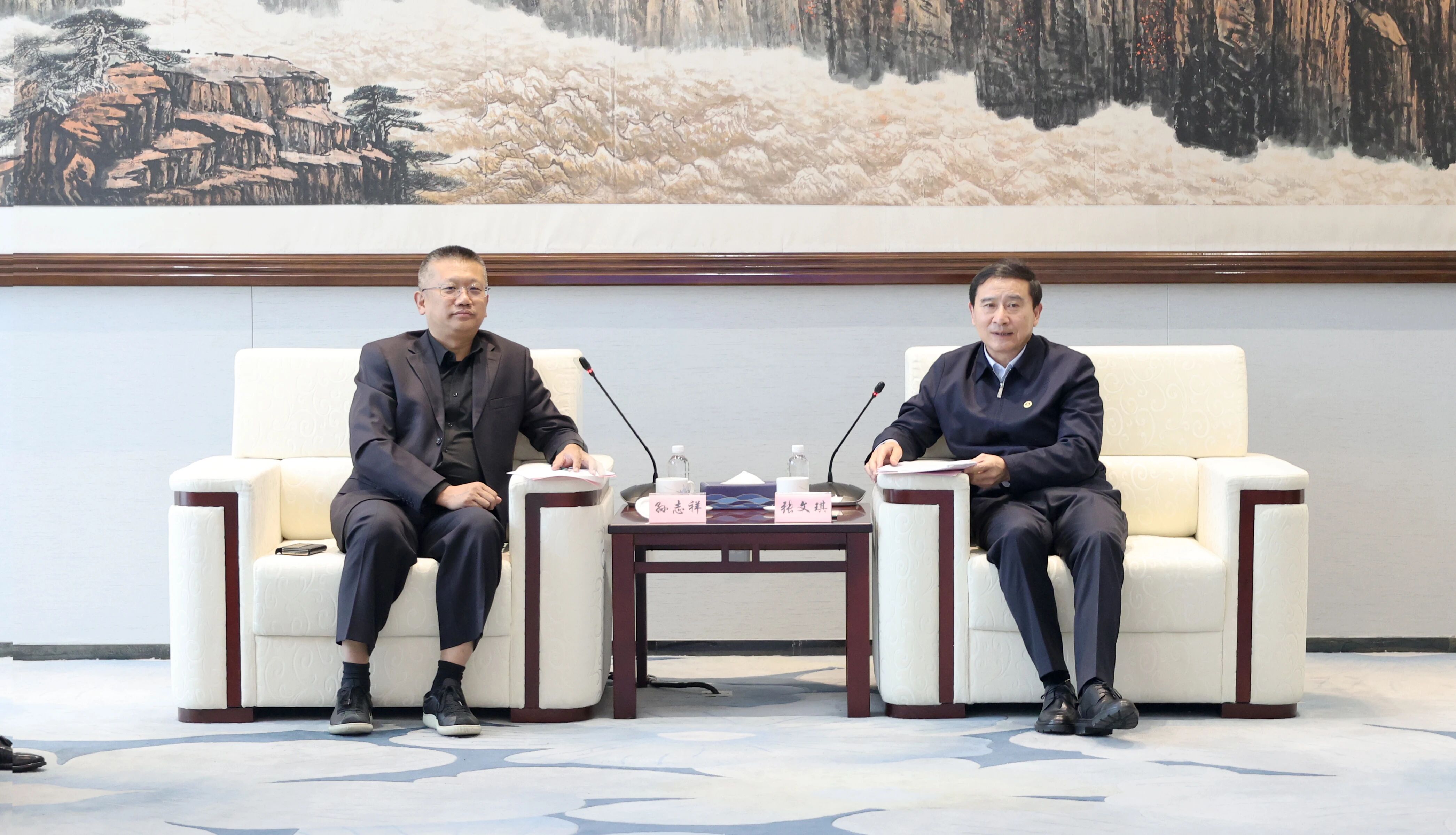 1760668868151532.jpeg 20251017083243_34289.jpg